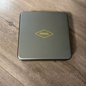 Fossil Gray Metal wallet Box with Yellow Logo (box only)